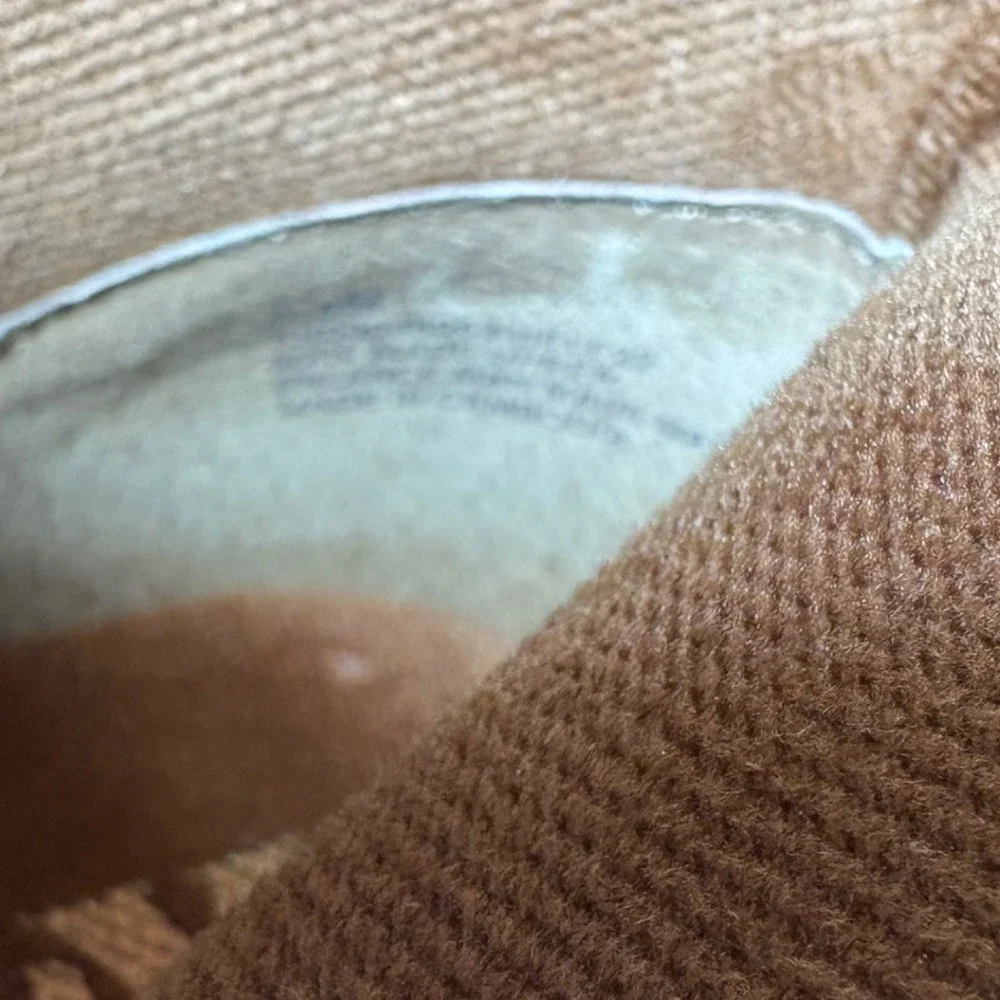 KORKS Hattie‎ Brown Vegan Leather Western Booties. NWOT 8.5